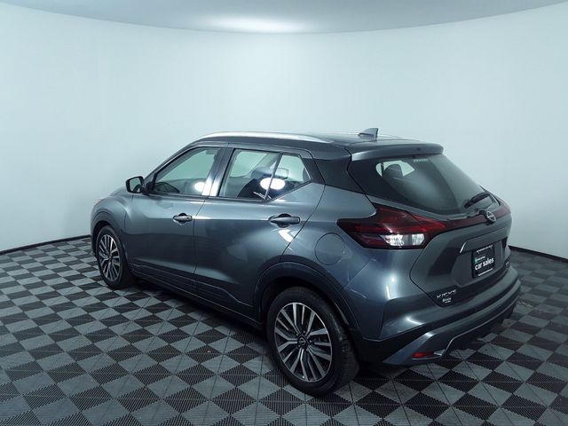 2022 Nissan Kicks SV