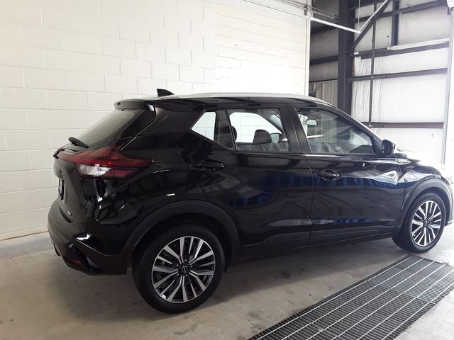 2022 Nissan Kicks SV