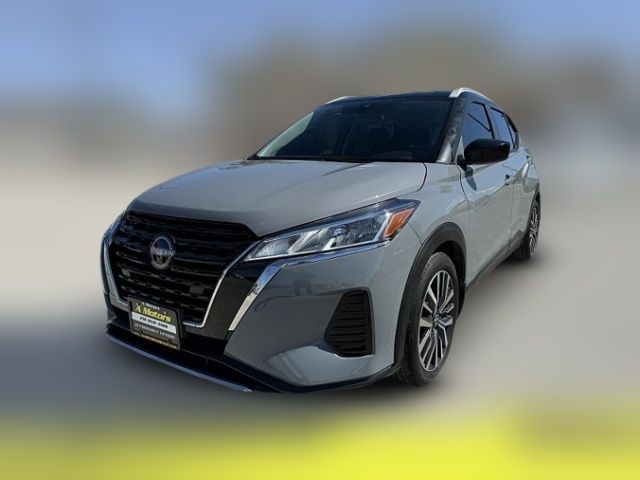 2022 Nissan Kicks SV