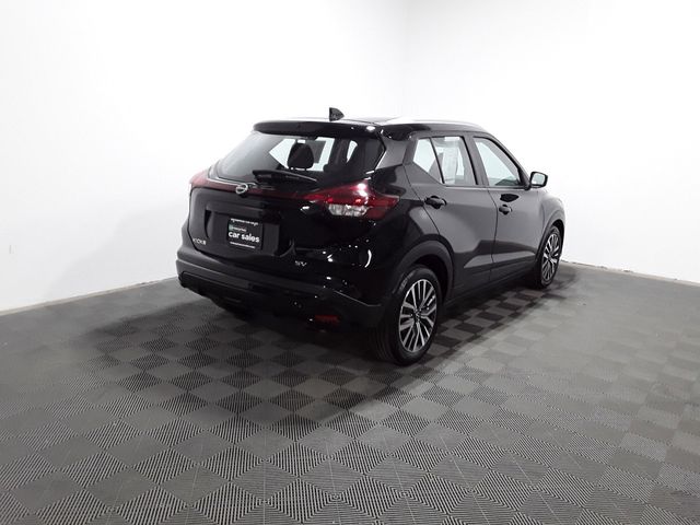 2022 Nissan Kicks SV