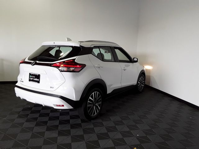 2022 Nissan Kicks SV