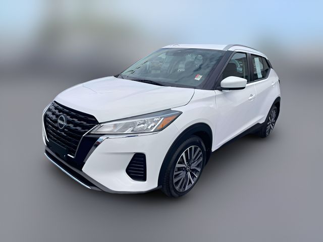 2022 Nissan Kicks SV