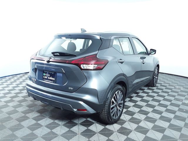 2022 Nissan Kicks SV