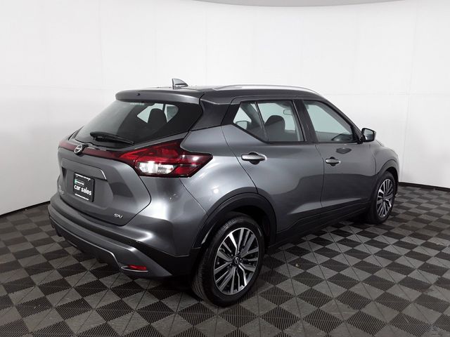 2022 Nissan Kicks SV