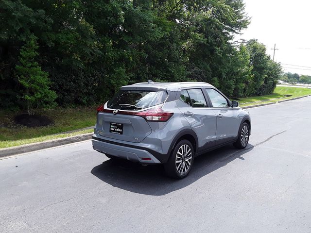 2022 Nissan Kicks SV