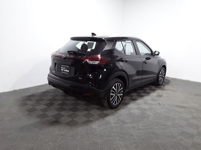 2022 Nissan Kicks SV