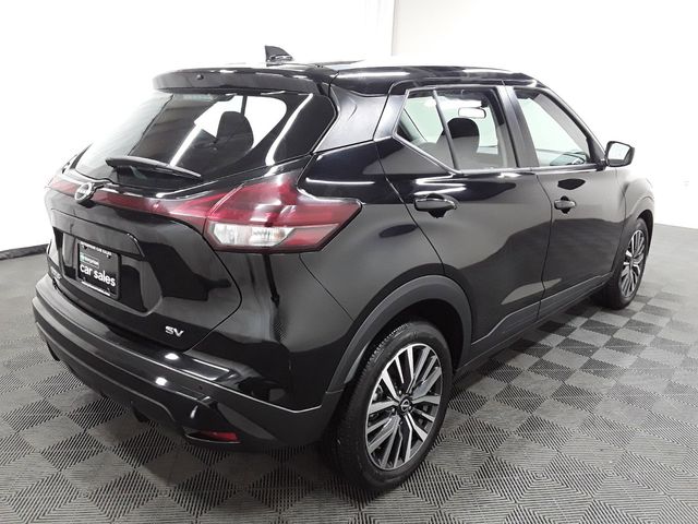 2022 Nissan Kicks SV