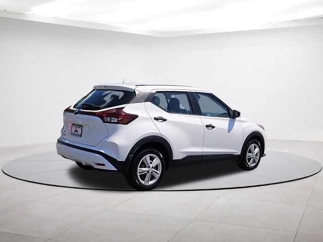 2022 Nissan Kicks S