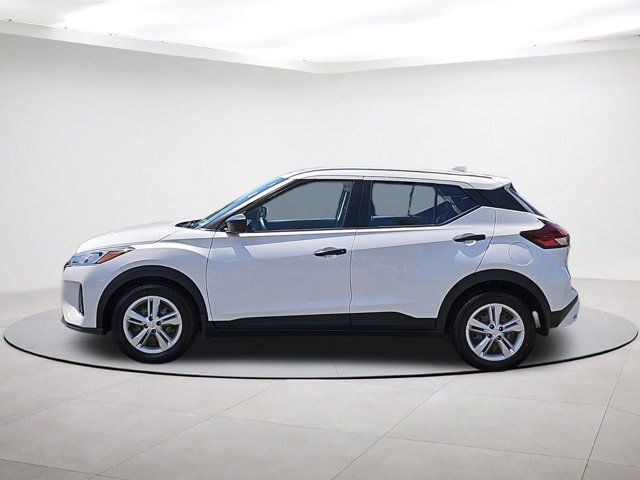 2022 Nissan Kicks S