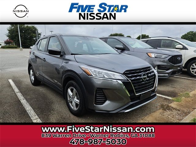2022 Nissan Kicks S