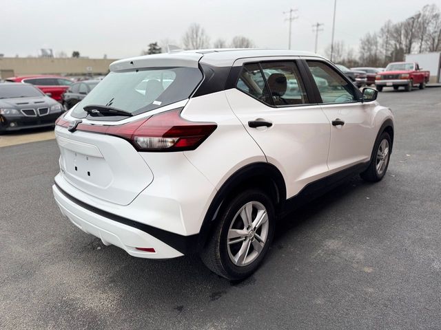 2022 Nissan Kicks S