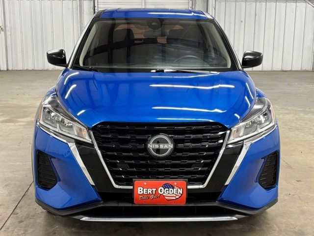 2022 Nissan Kicks S