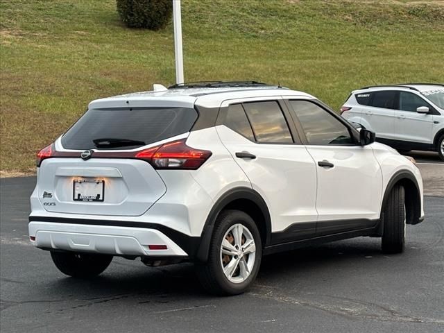 2022 Nissan Kicks S