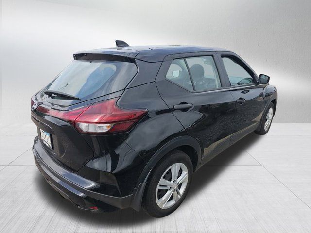 2022 Nissan Kicks S