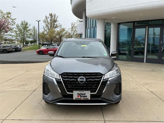 2022 Nissan Kicks S