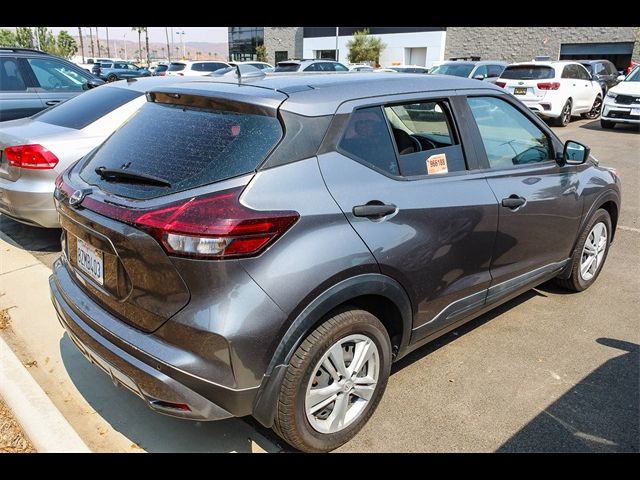 2022 Nissan Kicks S