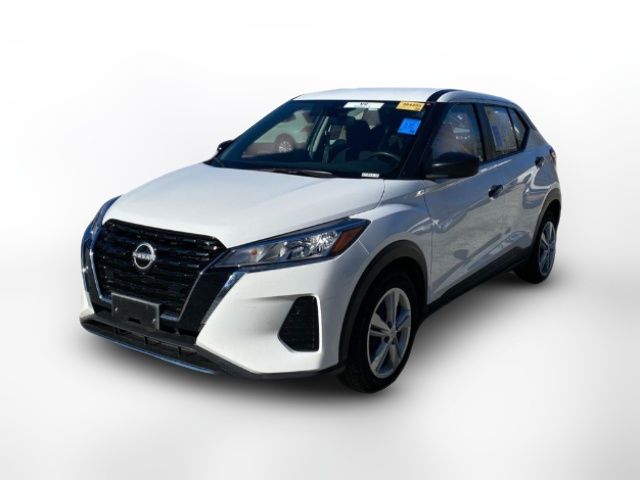 2022 Nissan Kicks S