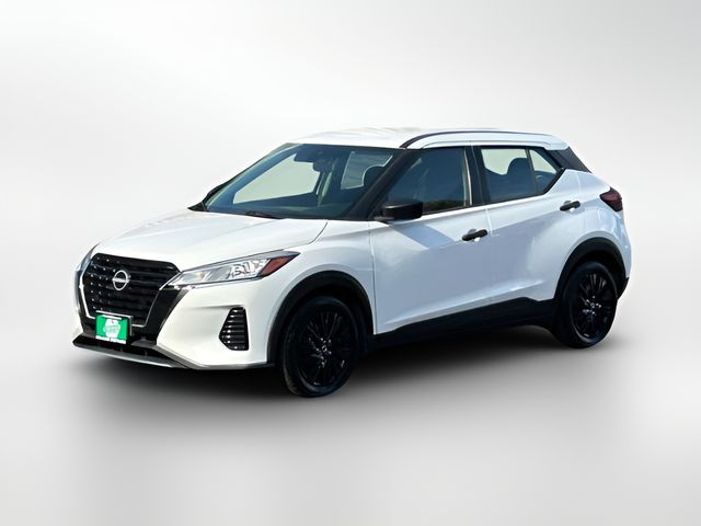 2022 Nissan Kicks S