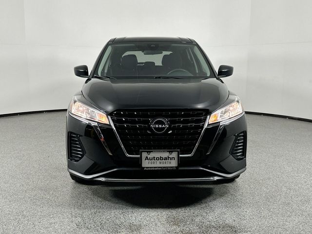 2022 Nissan Kicks S