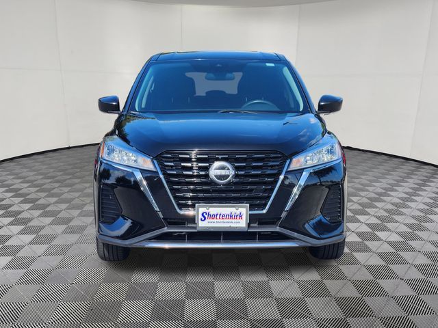 2022 Nissan Kicks S
