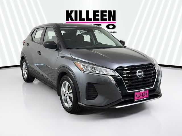 2022 Nissan Kicks S