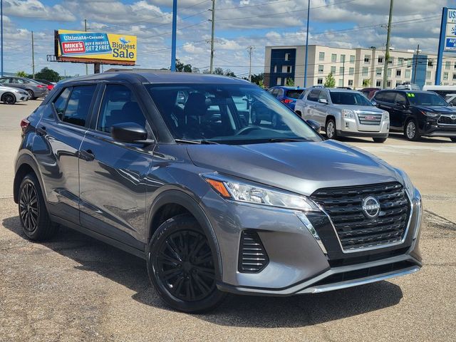 2022 Nissan Kicks S