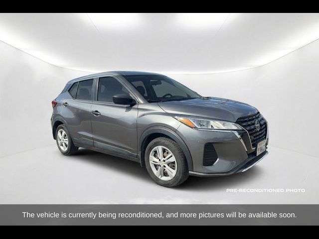 2022 Nissan Kicks S