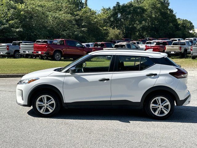 2022 Nissan Kicks S