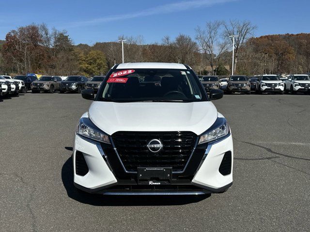 2022 Nissan Kicks S