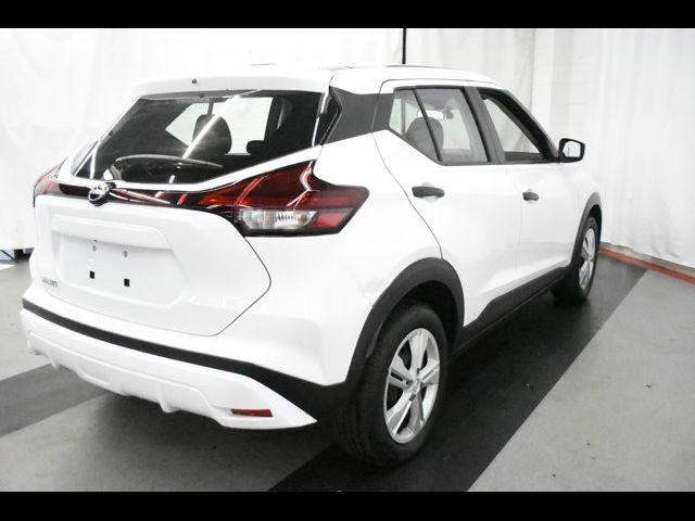 2022 Nissan Kicks S