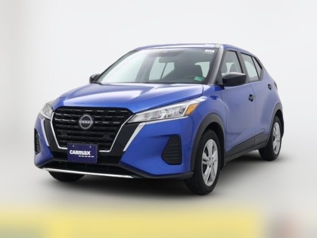 2022 Nissan Kicks S