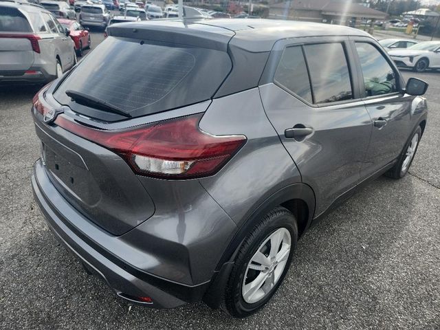 2022 Nissan Kicks S