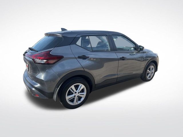 2022 Nissan Kicks S