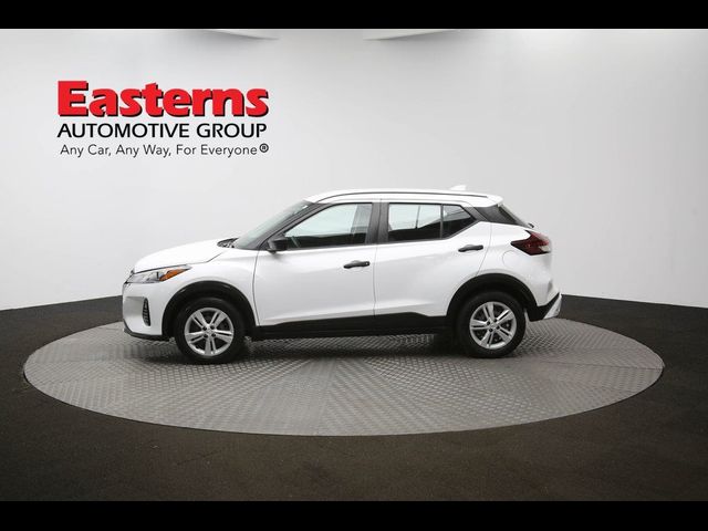 2022 Nissan Kicks S