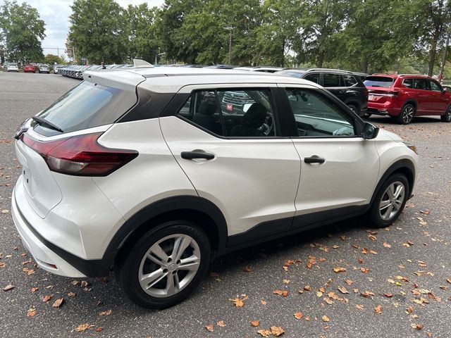 2022 Nissan Kicks S