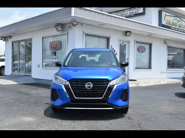 2022 Nissan Kicks S