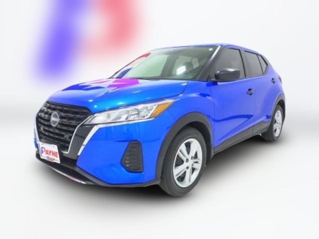 2022 Nissan Kicks S