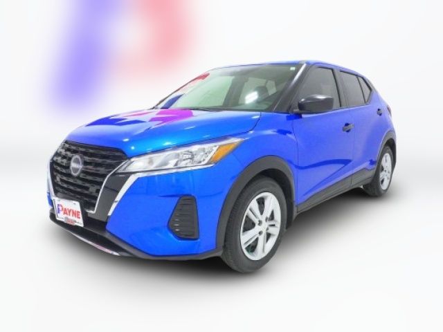 2022 Nissan Kicks S