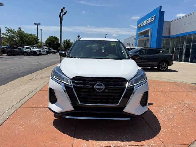 2022 Nissan Kicks S