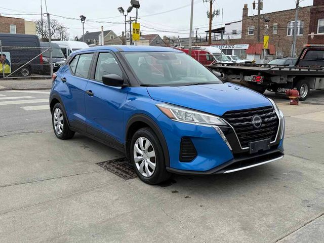 2022 Nissan Kicks S