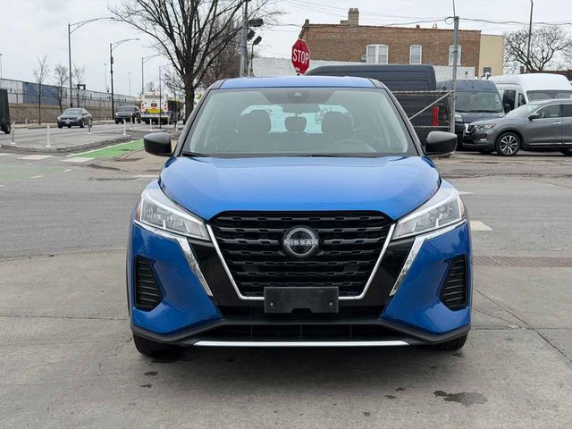 2022 Nissan Kicks S
