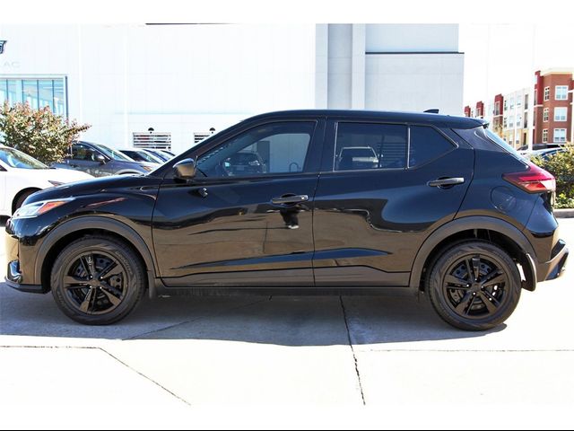 2022 Nissan Kicks S