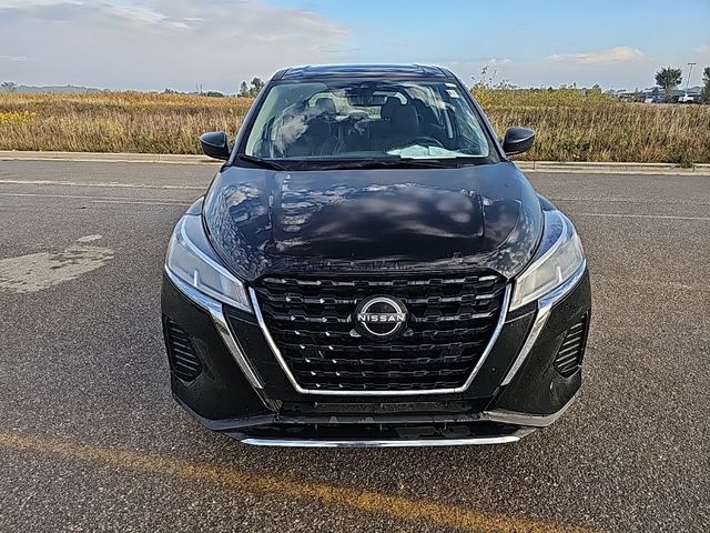 2022 Nissan Kicks S