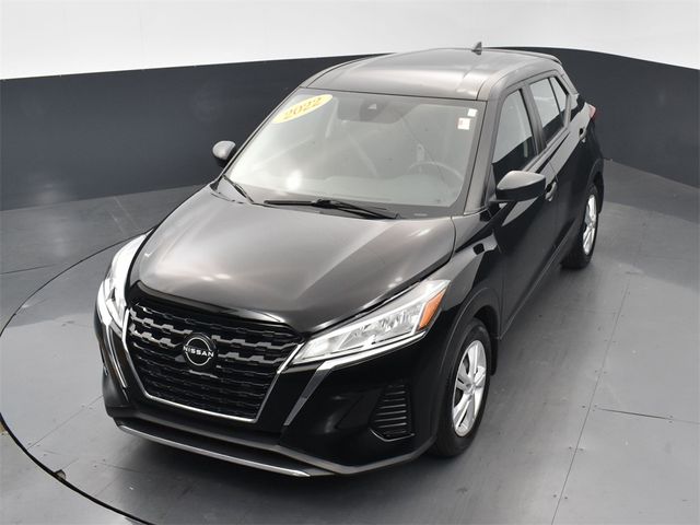 2022 Nissan Kicks S