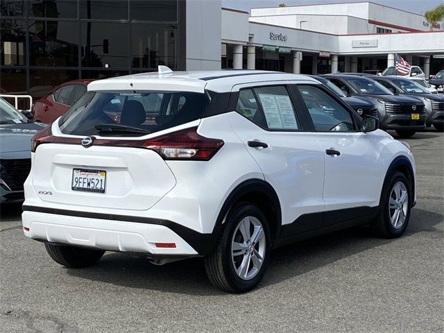 2022 Nissan Kicks S