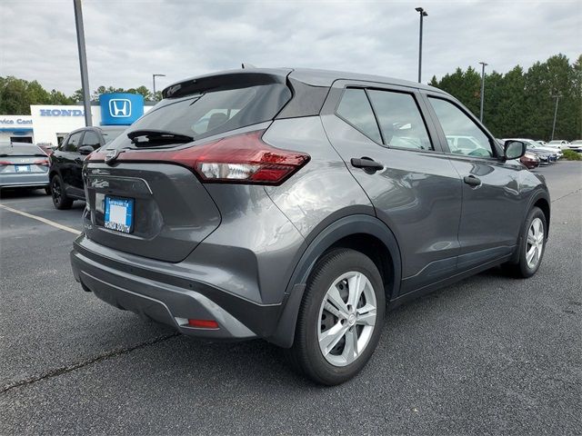 2022 Nissan Kicks S