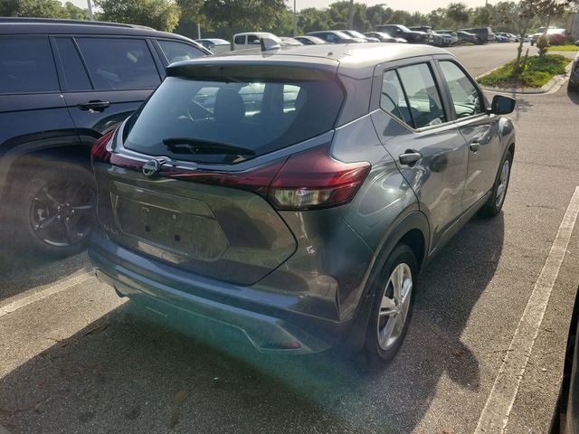 2022 Nissan Kicks S