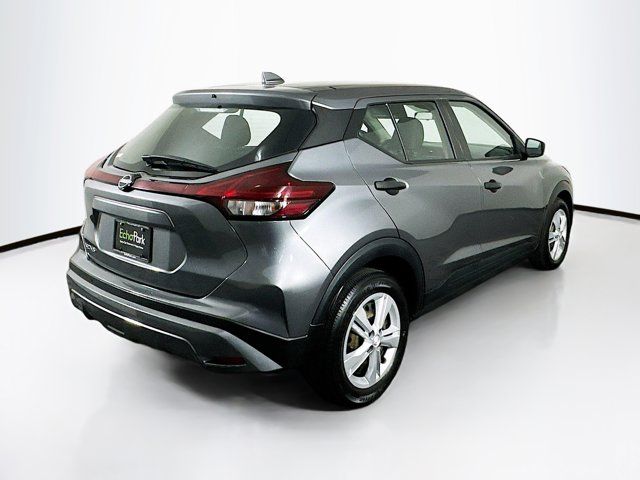 2022 Nissan Kicks S