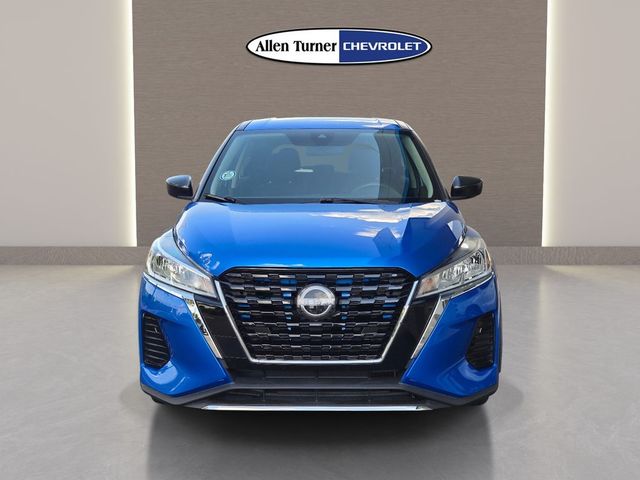 2022 Nissan Kicks S