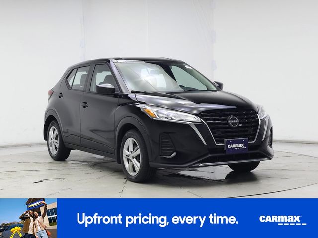 2022 Nissan Kicks S